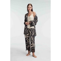 Arias Closet İp Askılı V Yaka Viskon Tropikal Yazlık Örme Dantel Detaylı Pijama Sabahlık Takımı