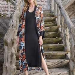 Arias Closet Çiçek ve Yaprak Desenli Dantelli ve Dekolteli Sabahlık Takımı