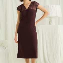 Arias Closet Kolu Omzu ve Yakası Dantelli Önü Düğmeli Gecelik